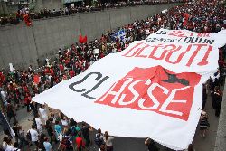 Classe banner  -  photo: Justin Ling