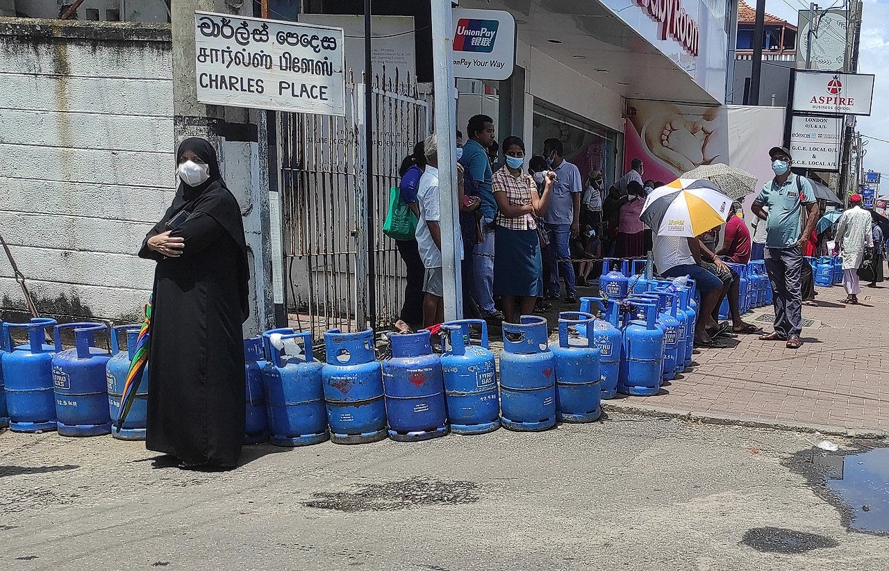 Sri lanka economic crisis Image AntanO Wikimedia Commons